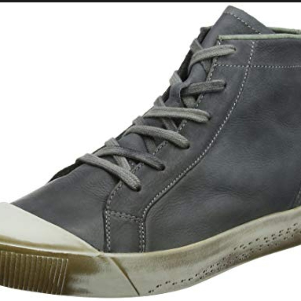 Black Leather Sneaker Hi-Top 38 (US7.5-8)